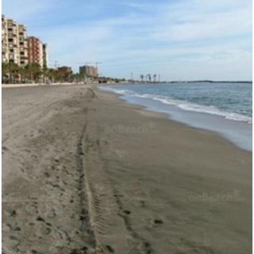 Piso en playa del zapillo Almeria