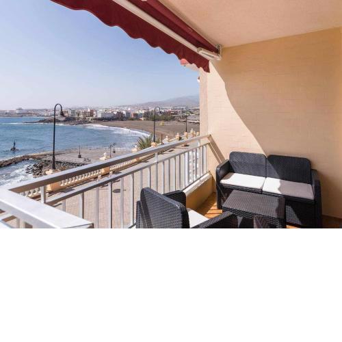 Piso en primera linea con vistas directas al mar