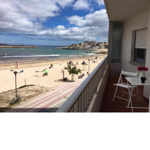 Piso encima de la playa en San Ciprián