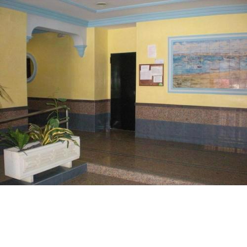 PISO ISLA CRISTINA