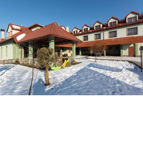Pivnica a Penzion pri studni