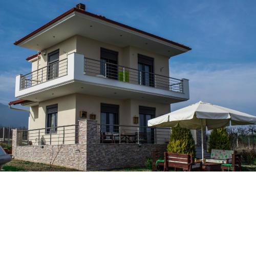 Plaka Luxury Villa