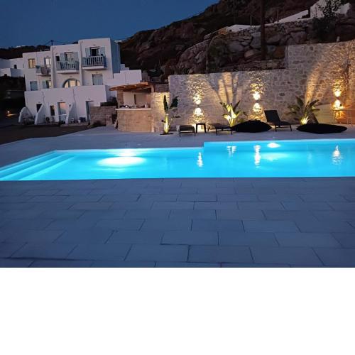 Plaka's house