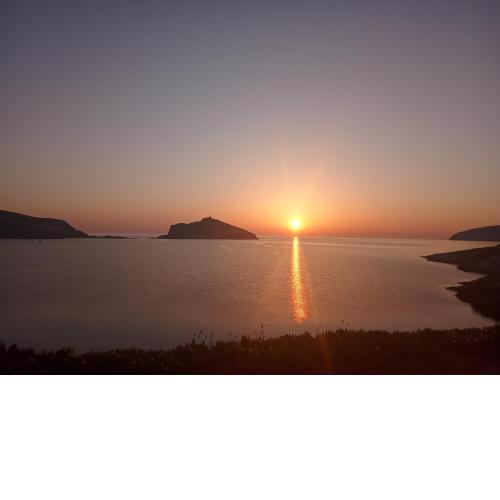 Planitis lighthouse view