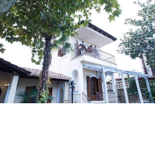 Platamon village house