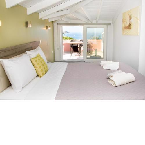 Platy Beach Hotel