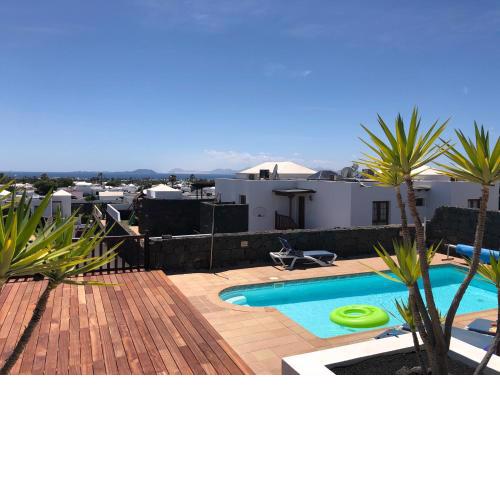 Playa Blanca Vista Lobos Villa with sea view