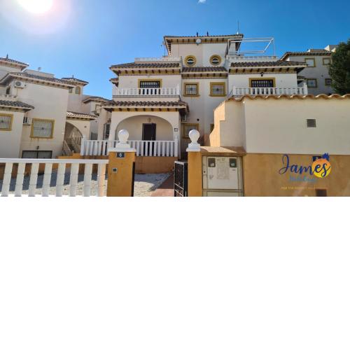 Playa Golf Quad House with Communal Pool Calle Castillo de San Roque P231