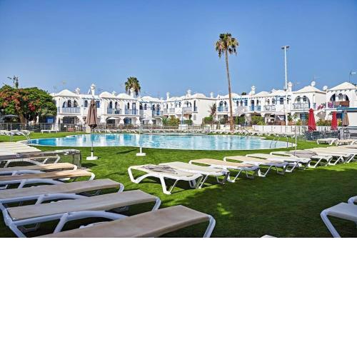 Playmar Entire Bungalow with Fast Wi-Fi
