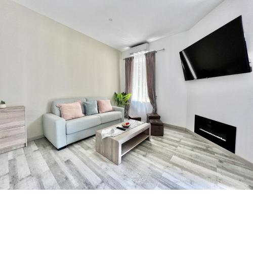 Plaza de Toros by United Renters