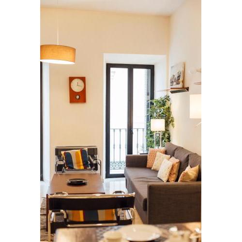 Plaza del Buen Suceso ( Wifi, terraza, Parking )