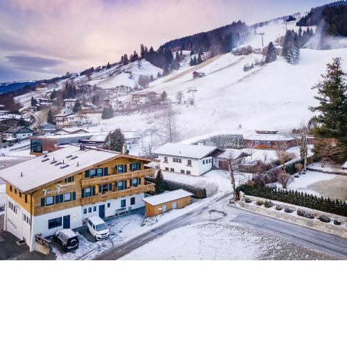 Pleasant Apartment in Jochberg with Balcony
