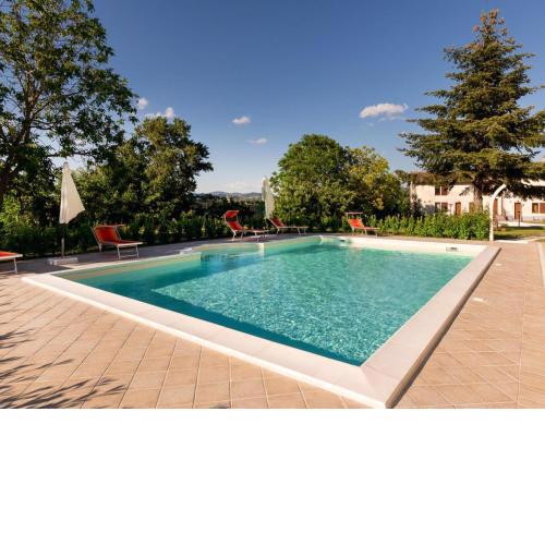 Pleasant apartment in Sassoferrato with shared pool