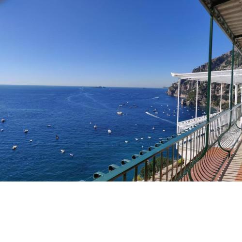 Pleasant Apartment with Charming Sea View
