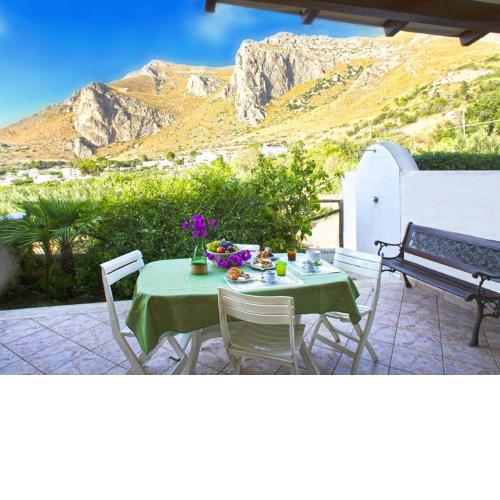 Pleasant holiday home in San vito lo Capo with garden
