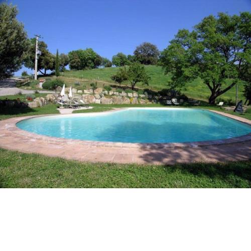 Pleasant holiday home in Seggiano with private terrace