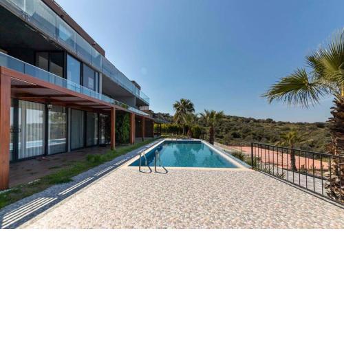 Pleasant Home with Shared Pool in Bodrum