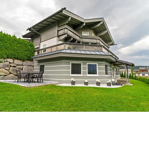 Plush Apartment in Neukirchen am Gro venediger near Ski Area