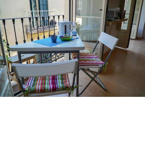 Plz de la Merced Apartamentos Solera by Life in Malaga