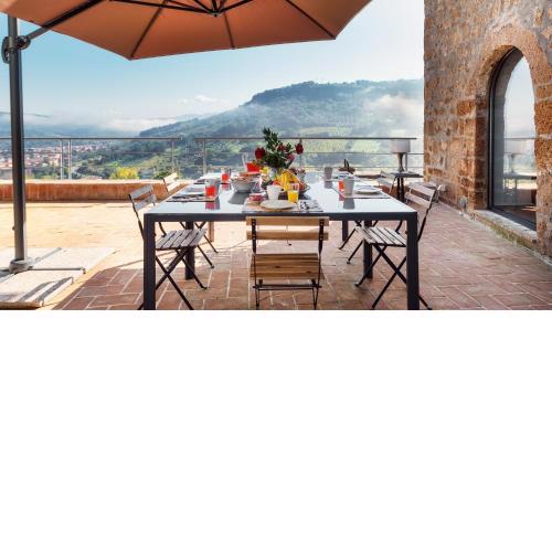 PODERE DELLE SORGENTI 4&2, Emma Villas