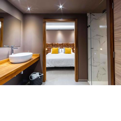 Poem Suites, Las Canteras