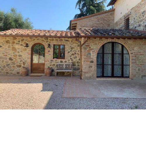 Poggio Cantarello Country Home - Tuscany