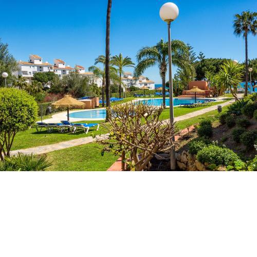 Polarsol 3 Townhouse in Club la Costa by Rafleys