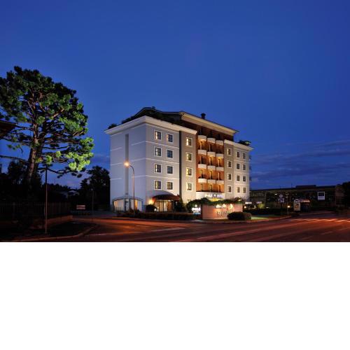 Poli Hotel