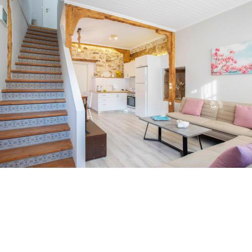 Polyxenis Cozy Maisonette