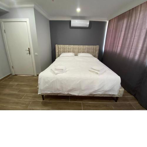 Pomruj Suites Lara with Jacuzzi