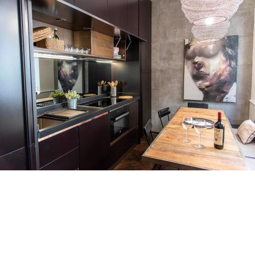 PONTE VECCHIO LUXURY AND STYLISH APARTMENT