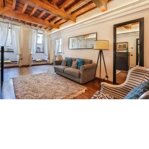 PONTEVECCHIO Stylish Apartment in Florence-hosted by Sweetstay