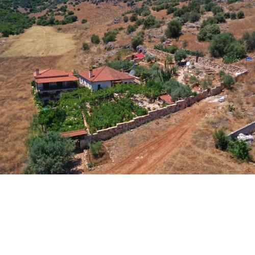 PONTINOS OLD HOUSE