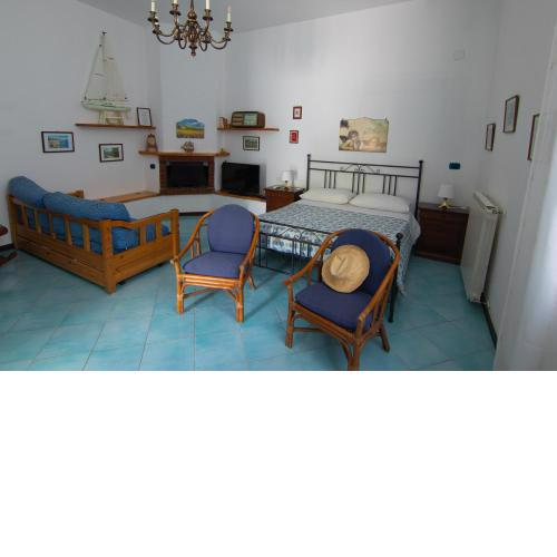 Ponza Holiday Homes - Santa Maria