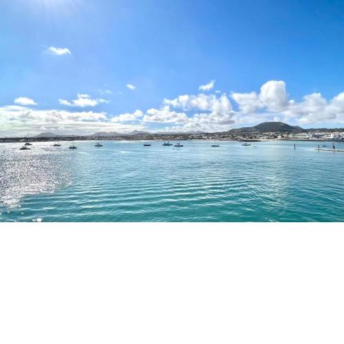 Pool View Apartment with All Inclusive, Wifi, beach