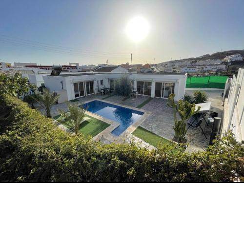 Pool Villa & Beach House