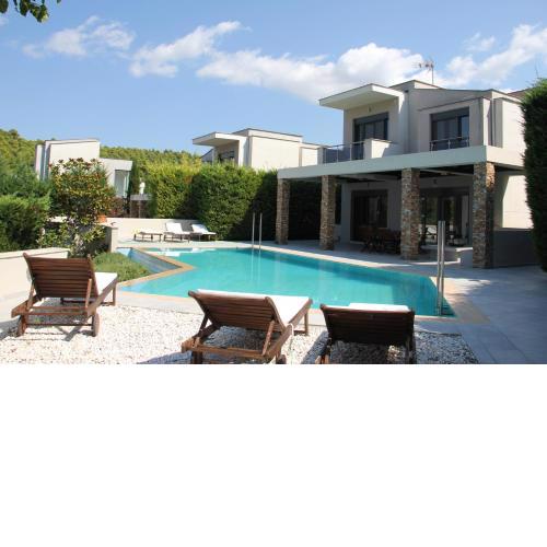 Pool Villa in Sani