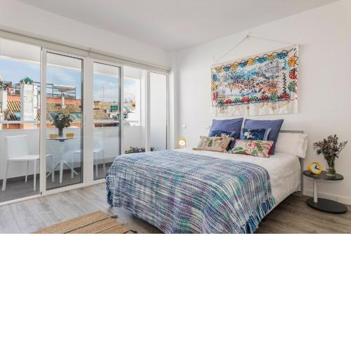 Pop Art, Apartamento de Diseño en Arenal 303