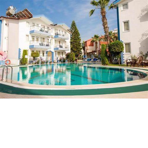 Popular 2 bed apart home in central Side with many on site amenities facilities