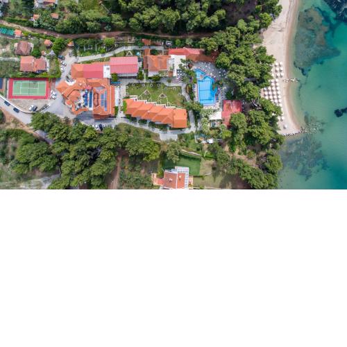 Porfi Beach Hotel