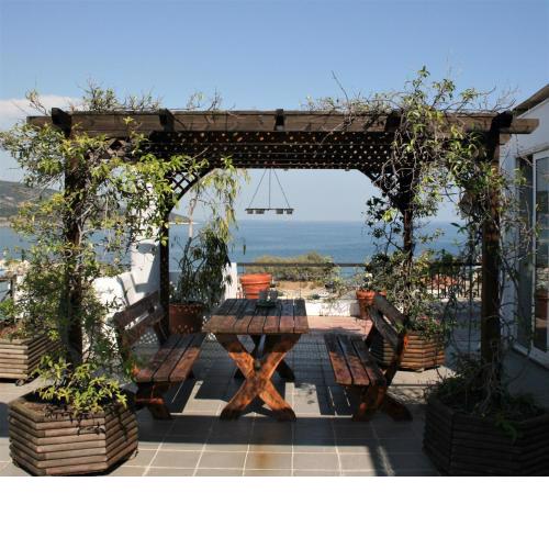 Port View Suites