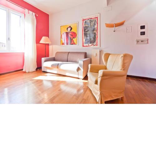 Porta Portese Colorful Flat