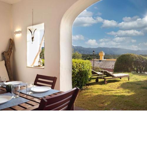 [PORTO CERVO] Spiagge private e giardino