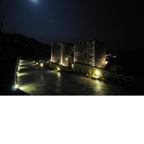 Porto Mani Suites
