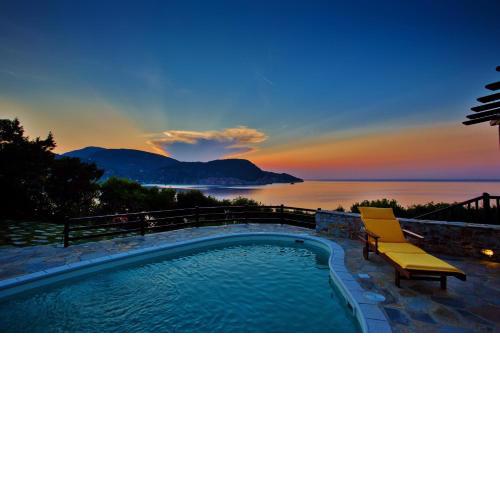 Porto Skopelos Villas