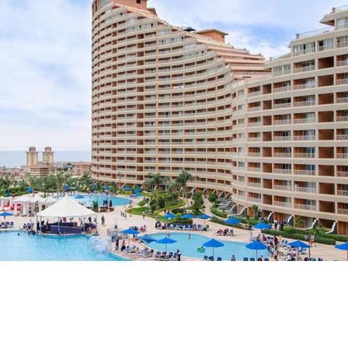 Porto Sokhna _Pyramid Apartment