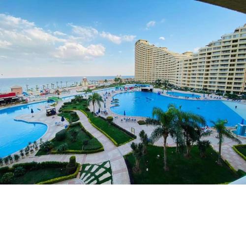 Porto Sokhna Pyramids Apartments Sea view by HTT Families Only شقق بورتو السخنه بيراميدز للعائلات فقط
