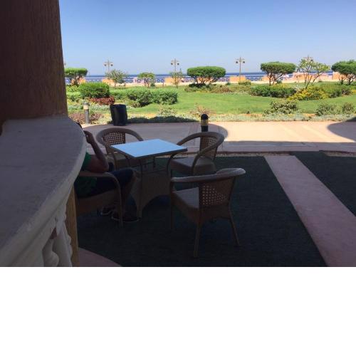 Porto Sokna Water Front ground floor Family only