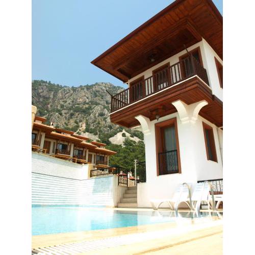 Portofino Apartments