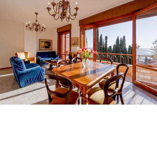 Portosole Attic - with Terrace and Private Parking